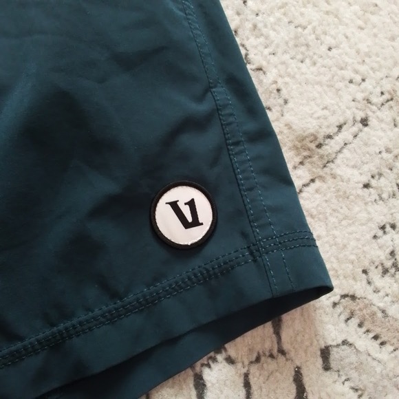 Vuori Men's Kore Shorts Small Teal Recycled Polyester Drawstring - Picture 2 of 5